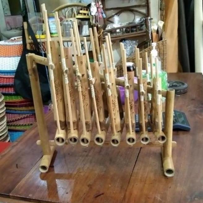 Jual Angklung Tk 8 Nada 1 Oktaf Alat Musik Tradisional Shopee Indonesia