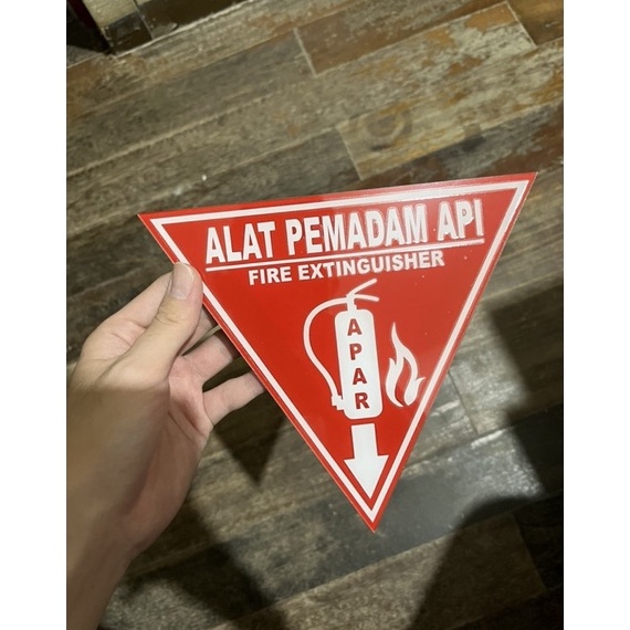 Jual YUK BELI Segitiga APAR Akrilik Acrylic Sign Ukuran 20 X 17 Cm