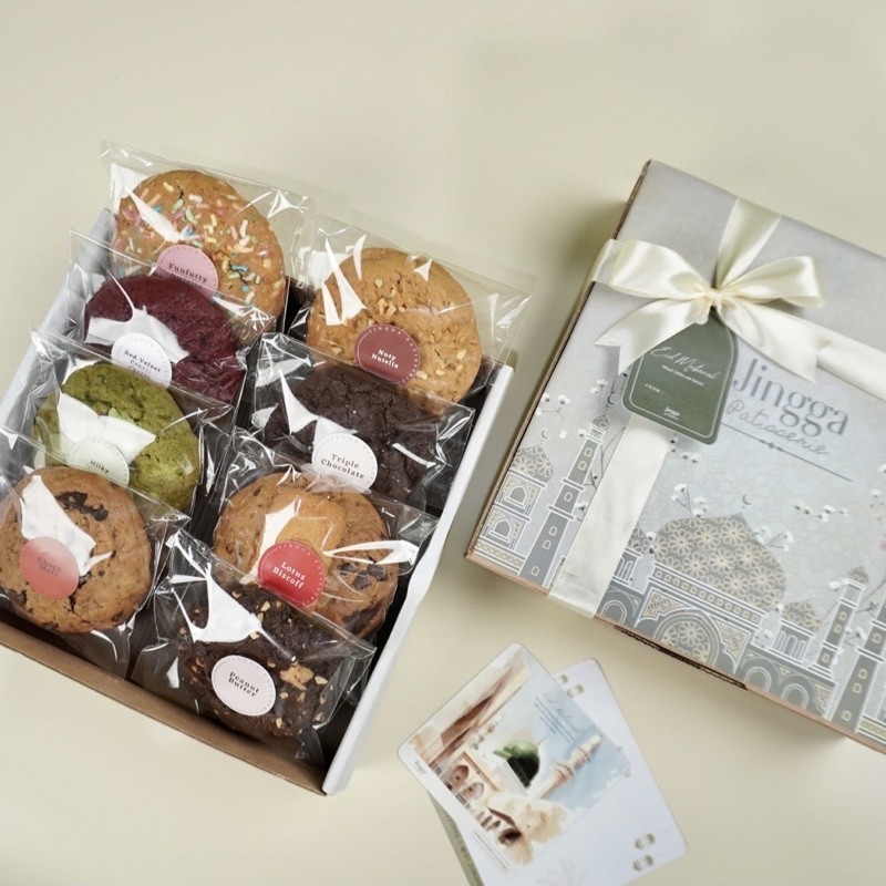 Jual Hampers Soft Cookies Jingga Patisserie EID Hampers Hampers