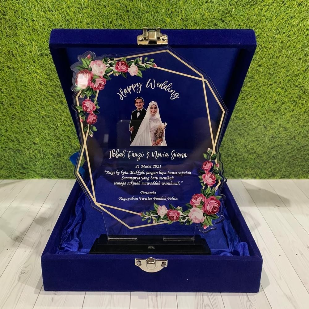 Jual CR PREMIUM PRODUK Plakat Murah Plakat Akrilik Kado Nikah