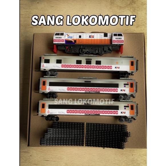 Jual NEW Rangkaian Murah Mainan Kereta Api Indonesia Lokomotif Cc206