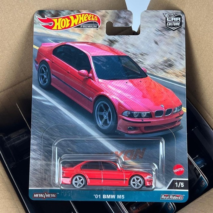 Jual Hot Wheels Premium Canyon Warriors 01 BMW M5 Original Shopee