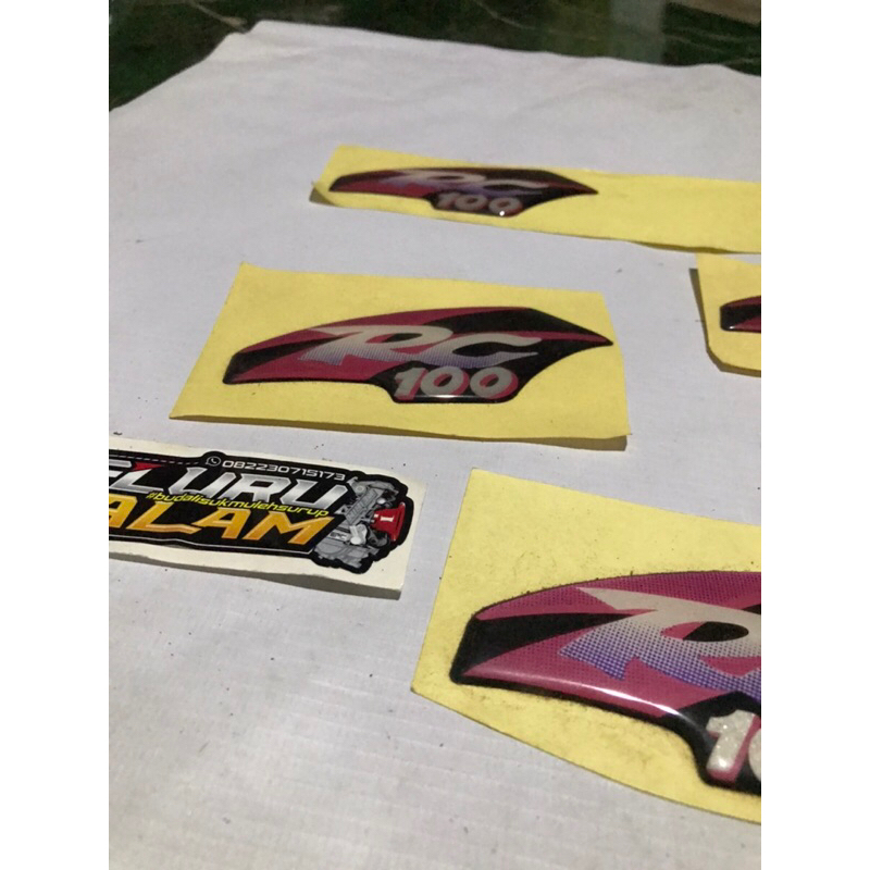 Jual Logo Emblem Sayap Suzuki Rc 100 Timbul Original Suzuki Shopee