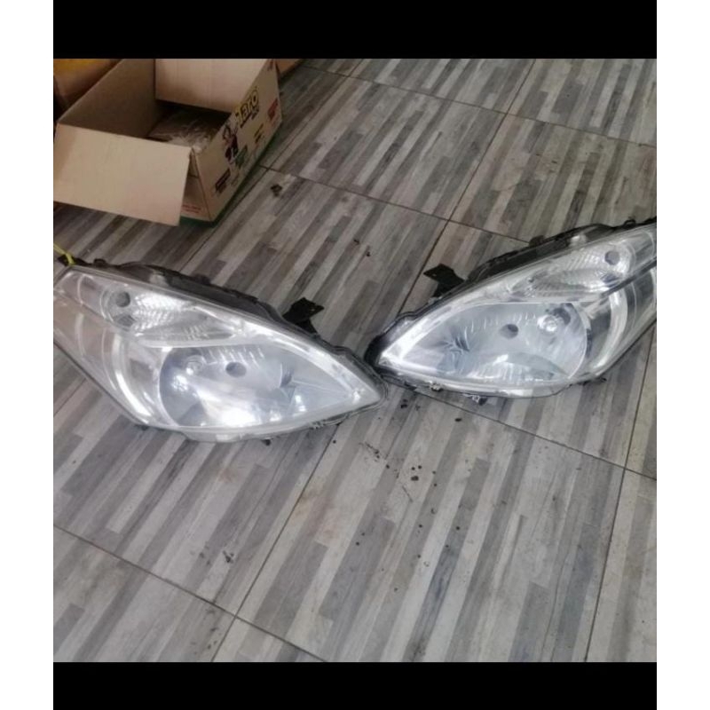 Jual Headlamp Lampu Depan Suzuki Ertiga Lama Original Shopee Indonesia