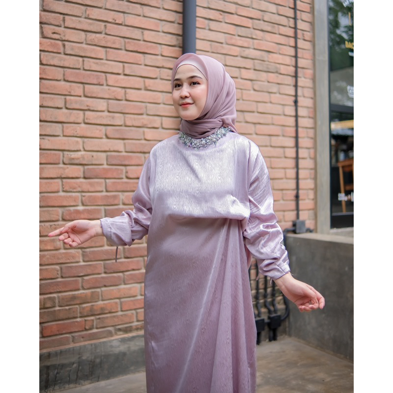 Jual Nessa Caftan In Dove Shopee Indonesia