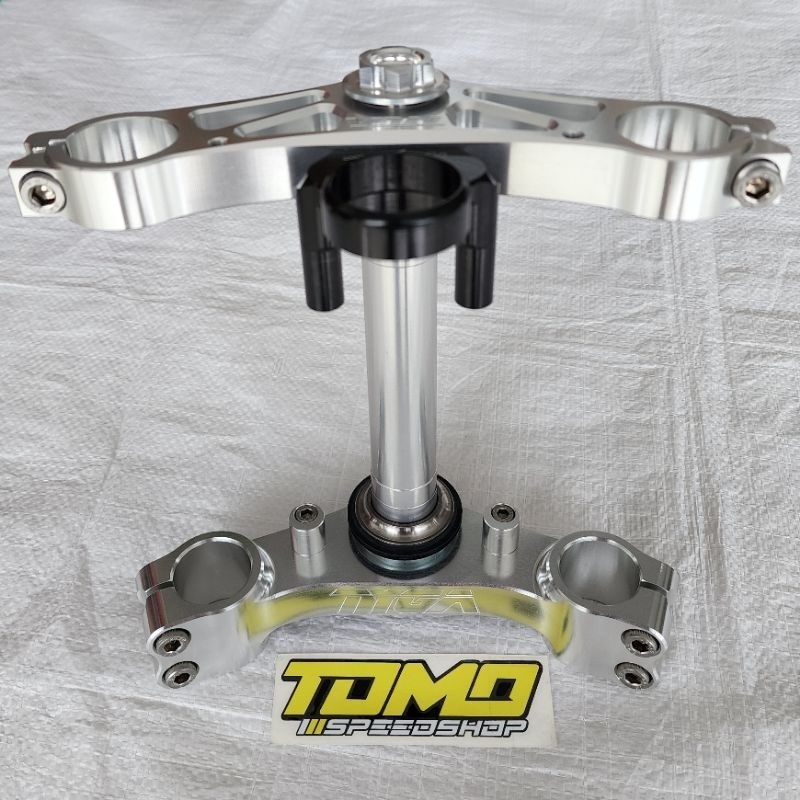 Jual Tyga Triple Clamp Cnc Segitiga Atas Bawah Ninja Rr Zx Original