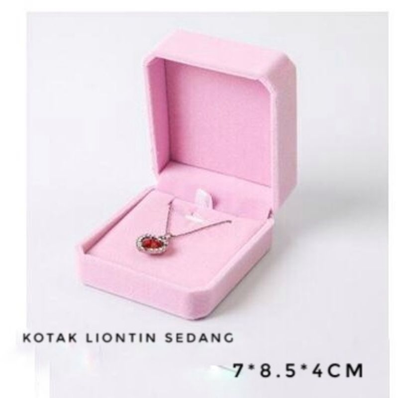 Jual KOTAK PERHIASAN BELUDRU JEWELRY BOX VELVET CINCIN KAWIN GELANG