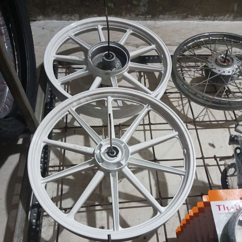 Jual Velg Palang 10 Jupiter Z Shopee Indonesia