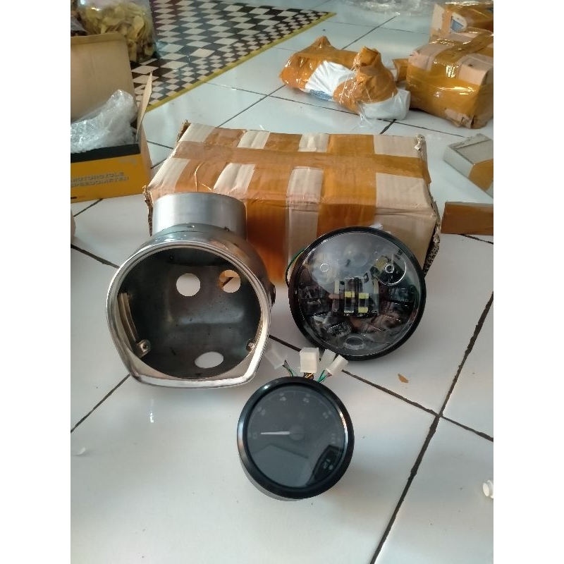 Jual Batok Yl Set Spido Babon Set Daymaker Led Shopee Indonesia