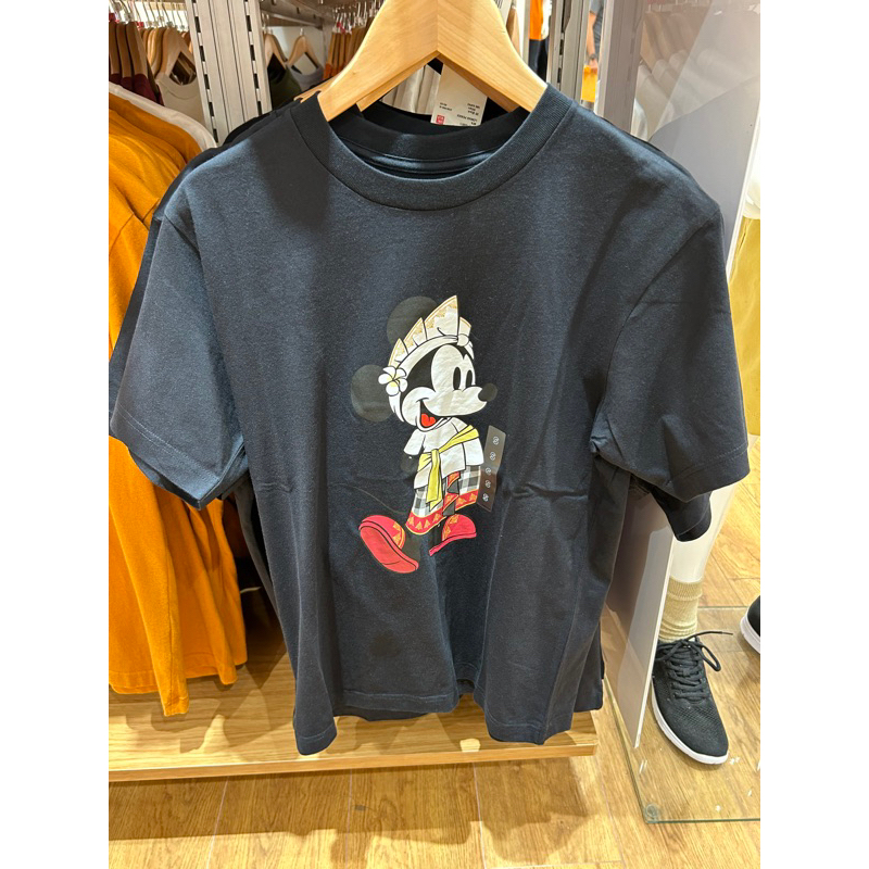 Jual Ut T Shirt Mickey Stands Lengan Pendek Men Uniqlo I Shopee