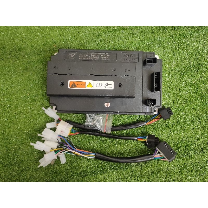 Jual Votol EM100 Programmable Controller ECU Motor Listrik Uwinfly