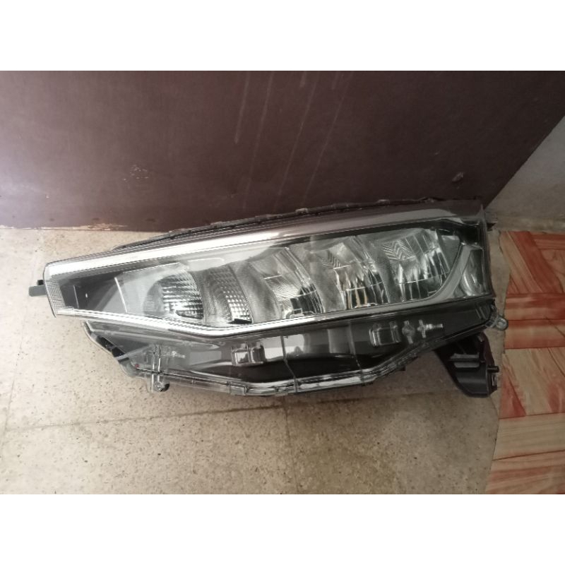 Jual Headlamp Lampu Depan Avanza Xenia Tahun 2022 2023 Harga Untuk