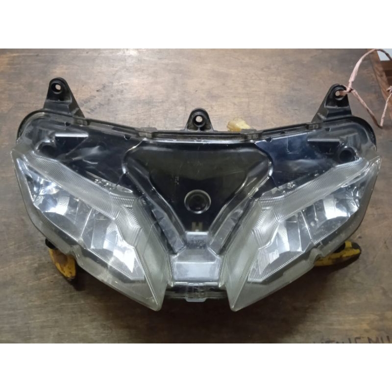 Jual Reflektor Headlamp Lampu Depan R15 V3 Original Shopee Indonesia