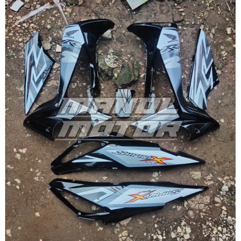 Jual Body Dek Sayap Honda Supra X New Batman Warna Hitam Putih