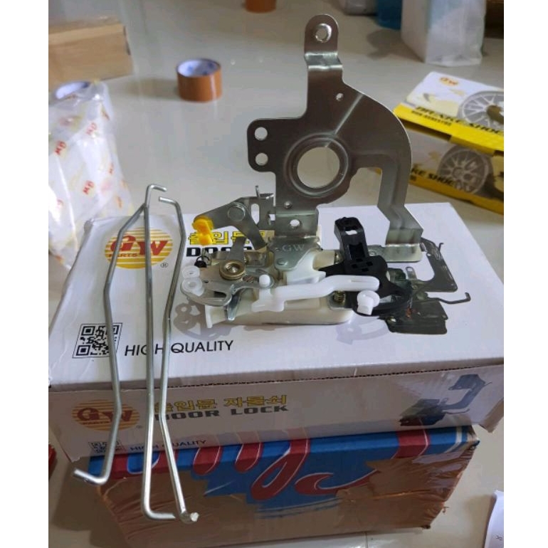 Jual Door Lock Assy Pintu Lock Hino Lohan Fm Hino Shopee Indonesia