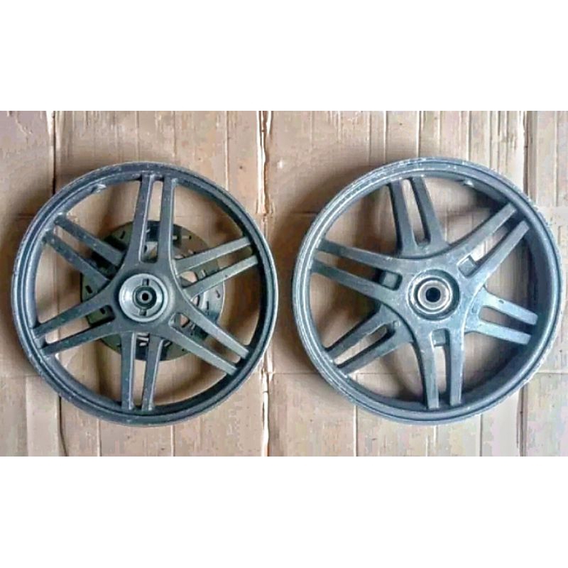 Jual Velg Pelek Suzuki Spin 125 Gigi 20 Depan Belakang Original Copotan