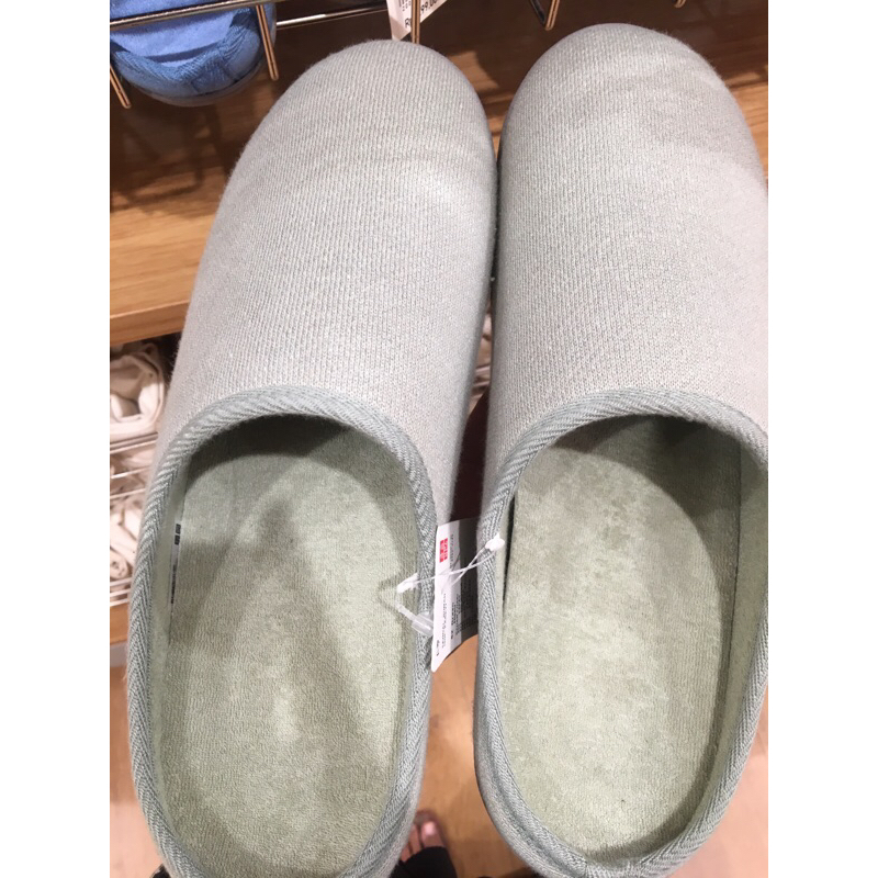 Jual Uniqlo Sandal Rumah Sol Karet Shopee Indonesia