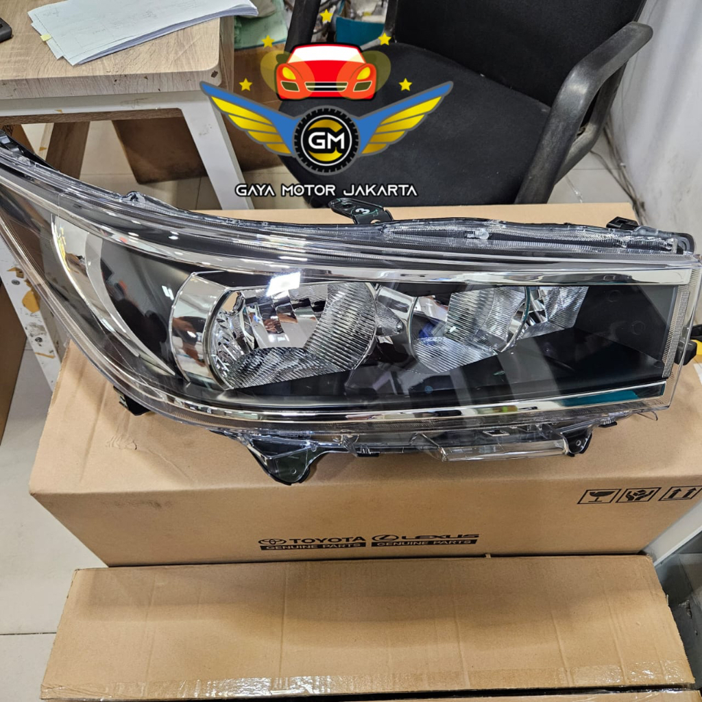 Jual Lampu Besar Depan Kanan Headlamp Kanan Innova Reborn K