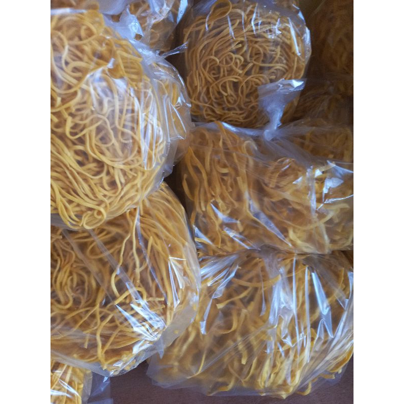 Jual Mie Kuning Mentah Khas Minang Kg Shopee Indonesia