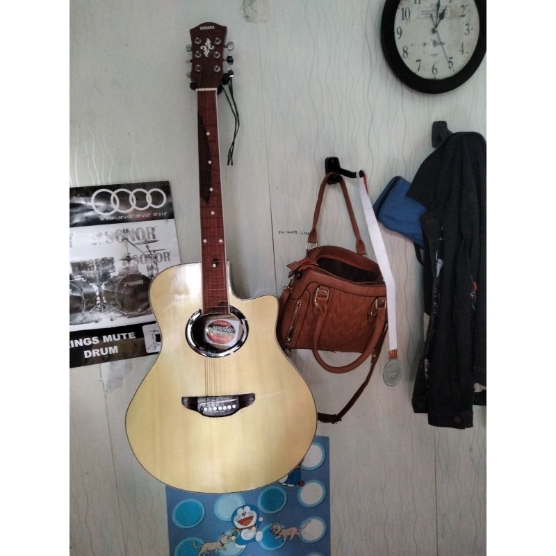 Jual Gitar Yamaha Apx Ii Akustik Tanam Besi Shopee Indonesia