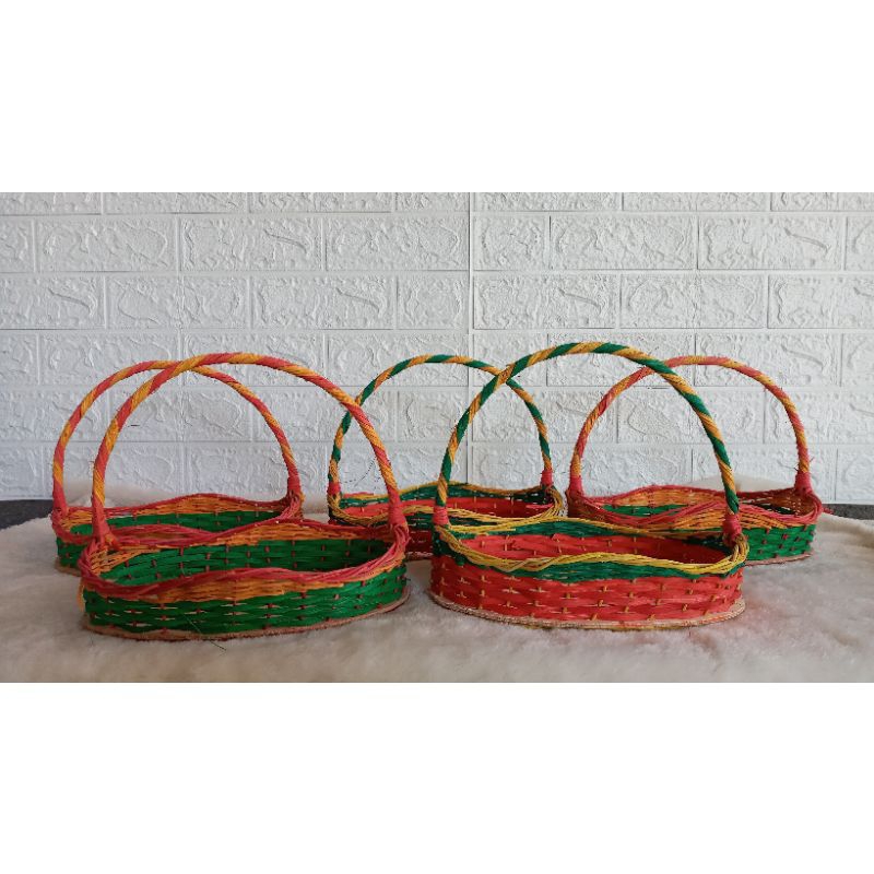 Jual Keranjang Rotan Ombak Warna Ukuran Sedang 27x18 Cm Shopee Indonesia