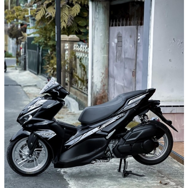 Jual STRIPING STICKER ALL NEW AEROX CONNECTED NVX 155 TRANSPARAN