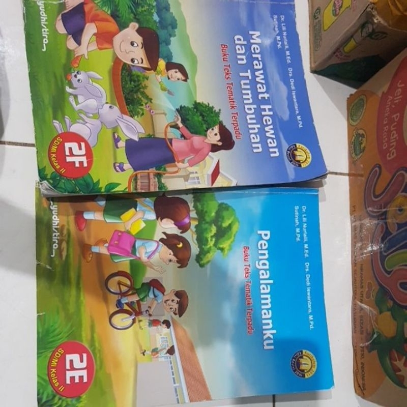 Jual Buku Teks Tematik Terpadu Kelas Sd Mi Sisa E Dan F Shopee