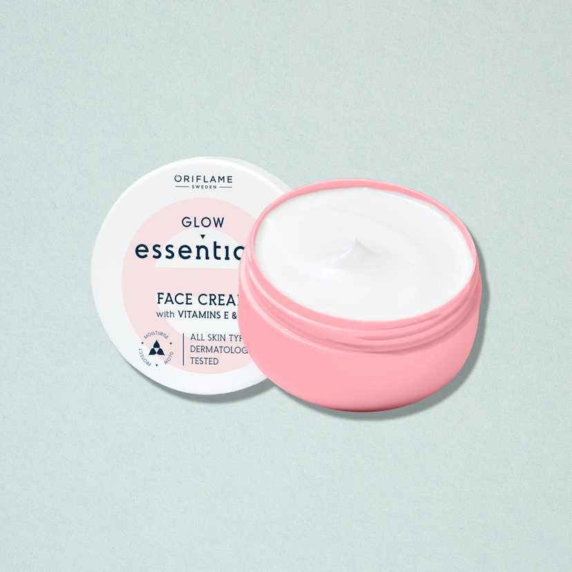 Jual Glow Essentials Face Cream With Vitamins E B Shopee