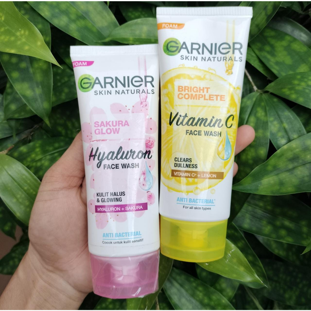 Jual Garnier Bright Complete Face Wash Sakura Glow Hyaluron Face