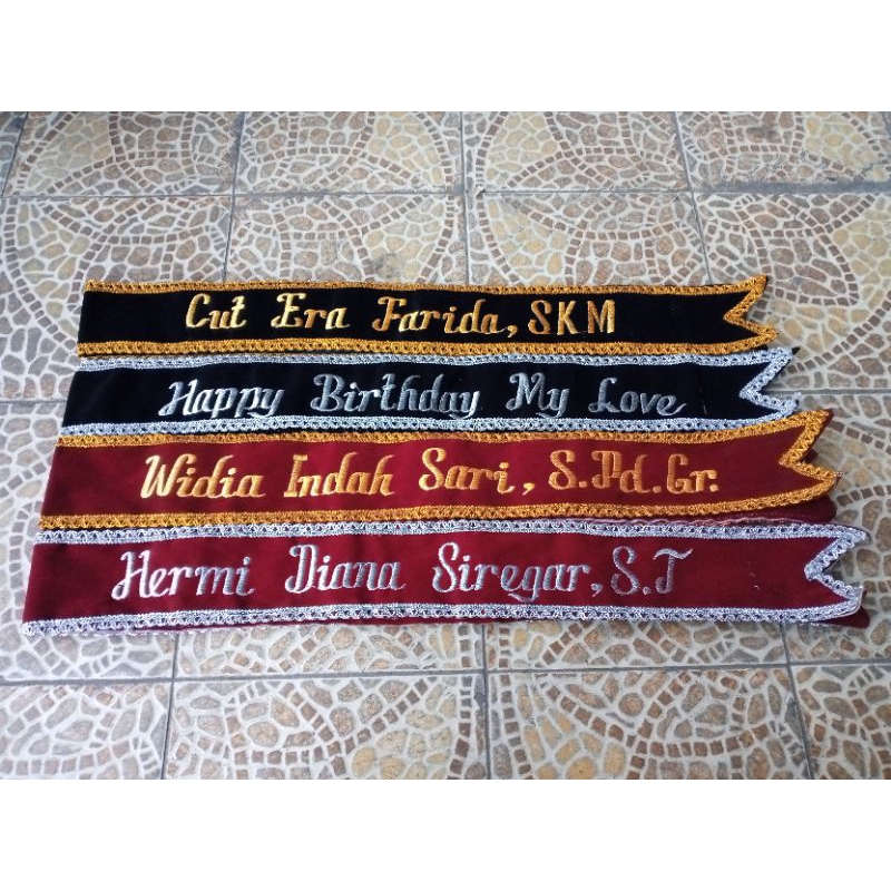 Jual Hari Jadi Selempang Custom Selempang Wisuda List Renda