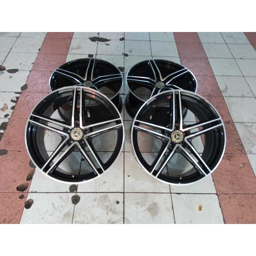 Jual Velg Mobil Bekas Racing Amg Ring Lebar Pcd X Offset