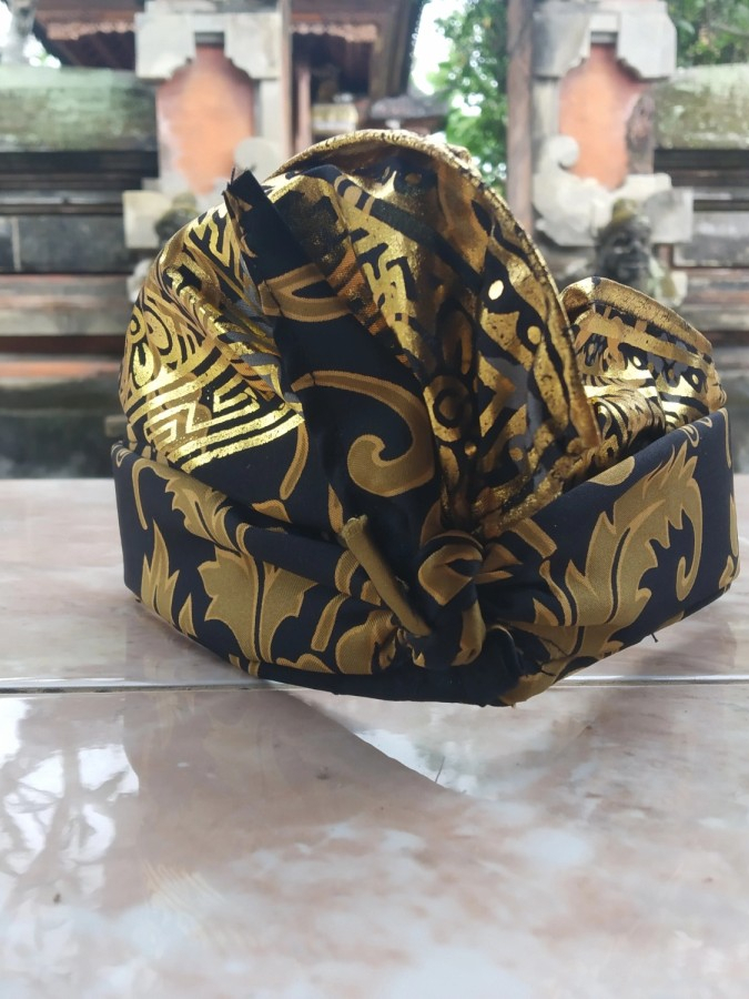 Jual Udeng Destar Jadi Batik Prada Udeng Souvenir Khas Bali Hitam