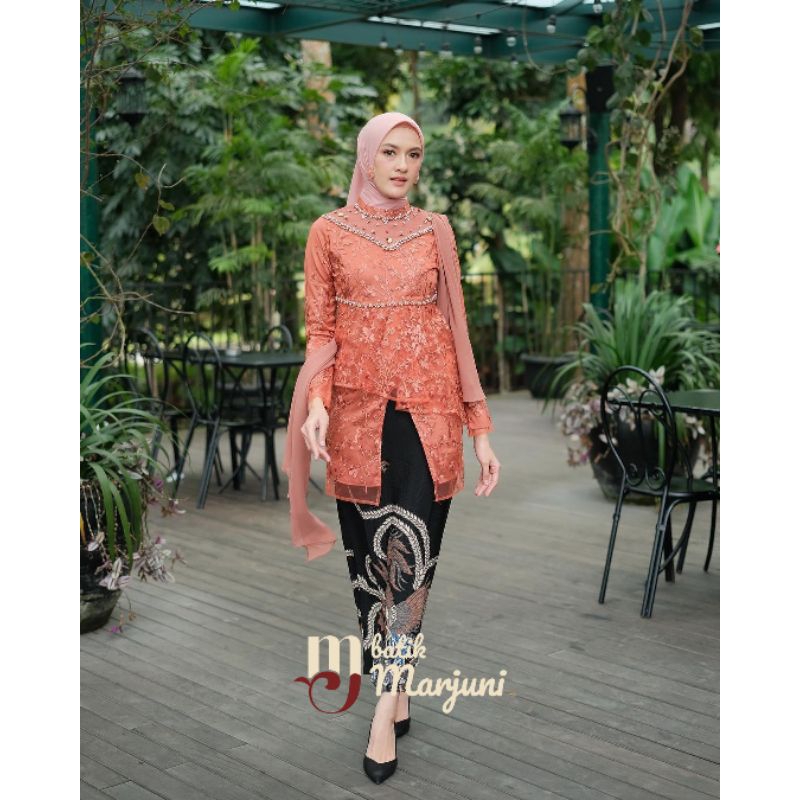 Jual Set Couple Kebaya Kaluna Nude Kebaya Batik Couple Sarimbitan