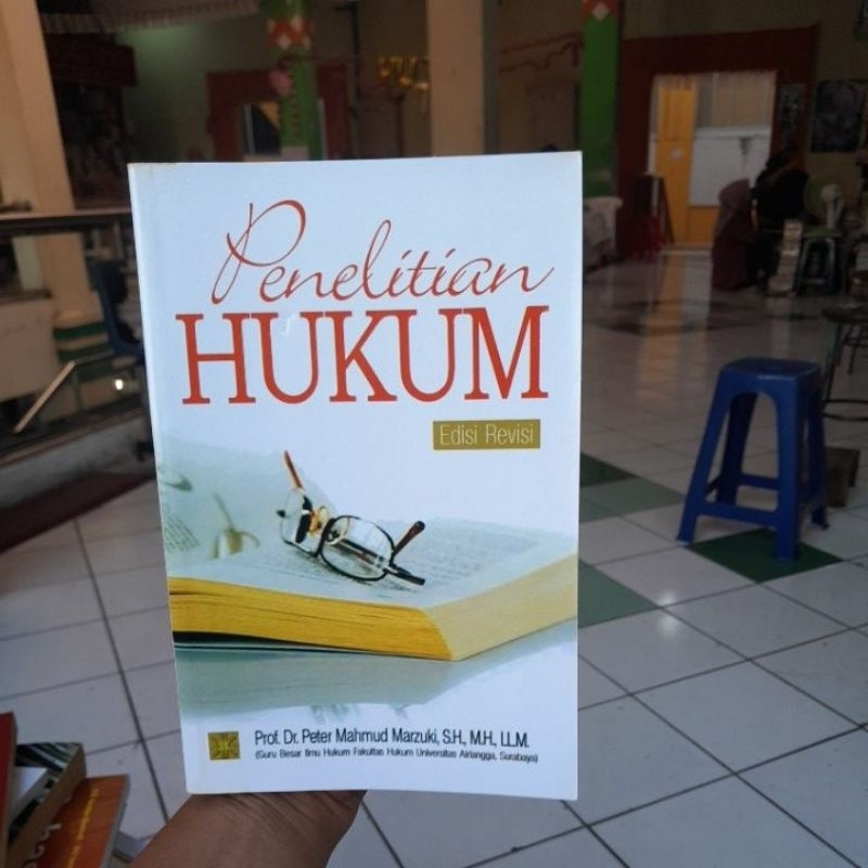 Jual Buku Penelitian Hukum Edisi Revisi Peter Mahmud Marzuki Shopee