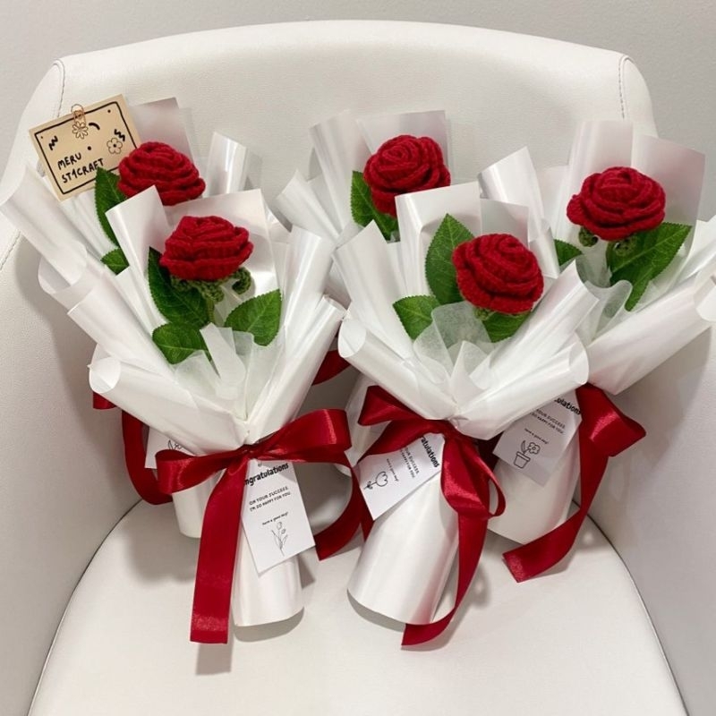 Jual BUKET BUNGA MAWAR RAJUT CROCHET ROSE FLOWER BOUQUET HANDMADE