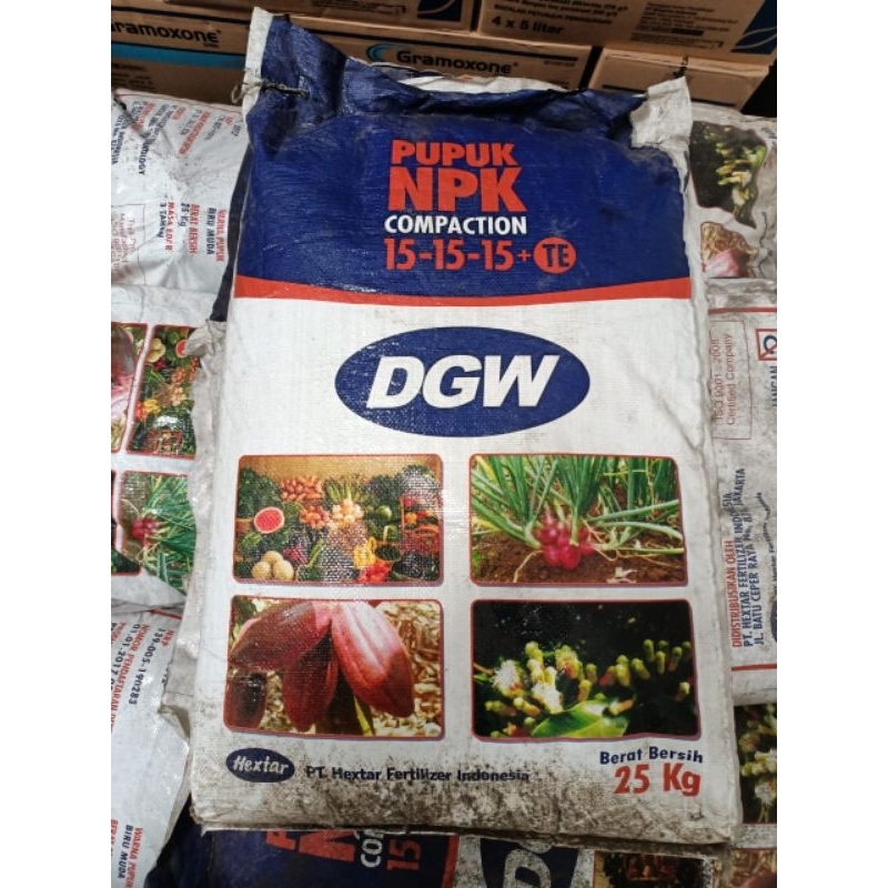 Jual Pupuk NPK DGW COMPACTION 15 15 15 TE 25KG Shopee Indonesia