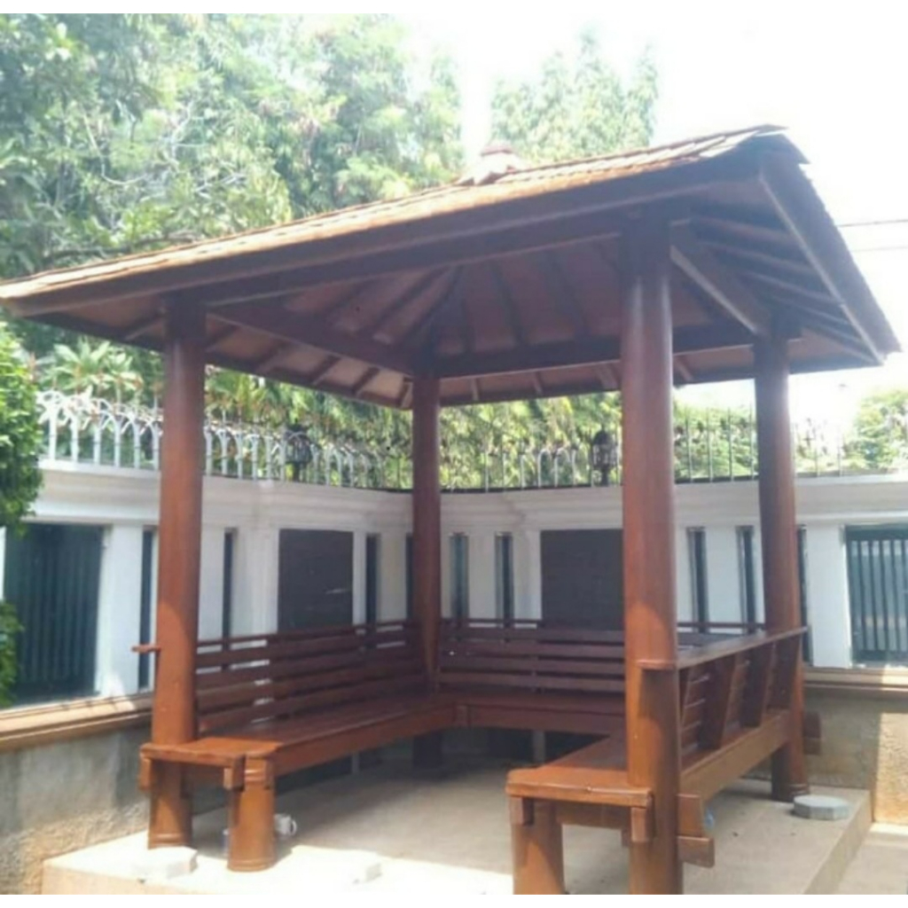 Jual Gazebo Model Kursi Taman Desain Minimalis Tiang Bulat Atap Sirap