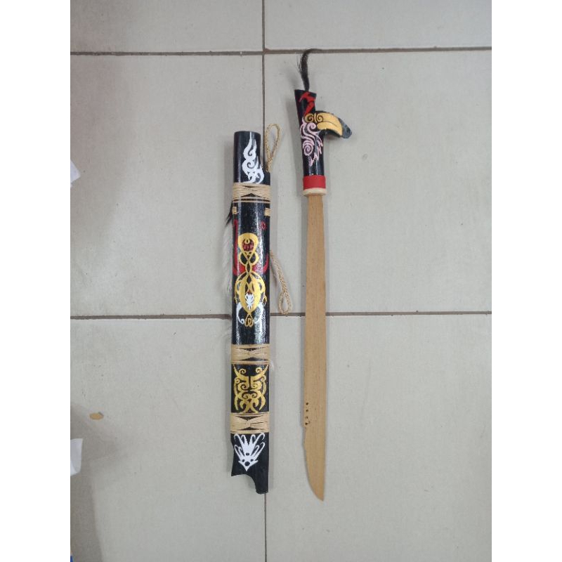 Jual MANDAU KAYU PERISAI KHAS DAYAK KALIMANTAN Shopee Indonesia