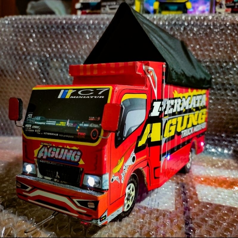 Jual Miniatur Truk PERMATA AGUNG Full Variasi Lampu LED Terpal Mainan