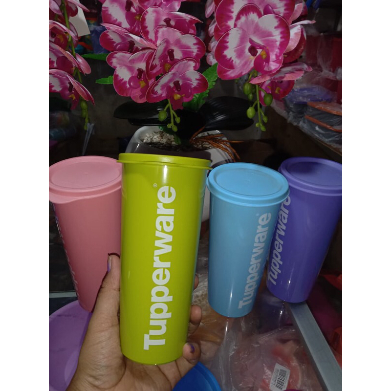 Jual Tupperware Giant Tumbler 750 Ml Shopee Indonesia