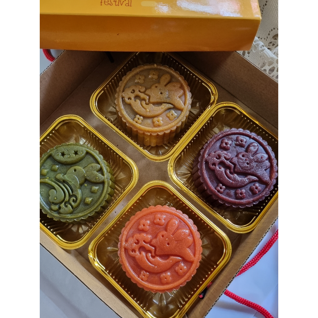 Jual Rabbit Mooncake Tong Ciu Pia Kue Bulan Kacang Hijau Tausa Teratai