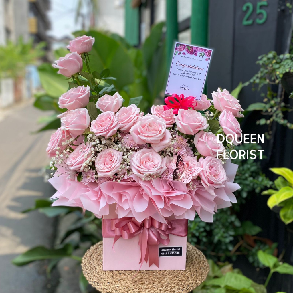 Jual Dqueen Florist Bunga Box Fresh Rose Flowers Shopee Indonesia