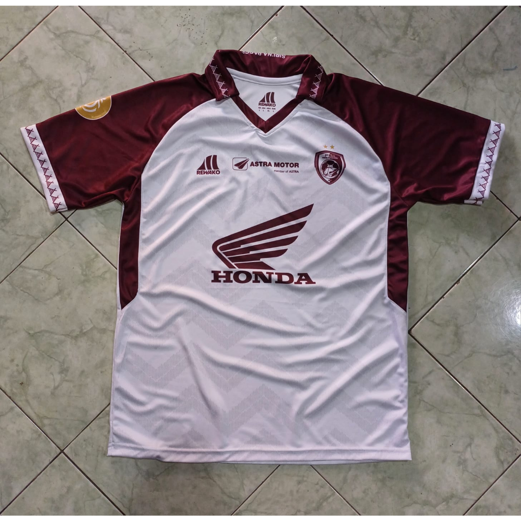 Jual Jersey Psm Makassar Baju Bola Psm Makassar Baju