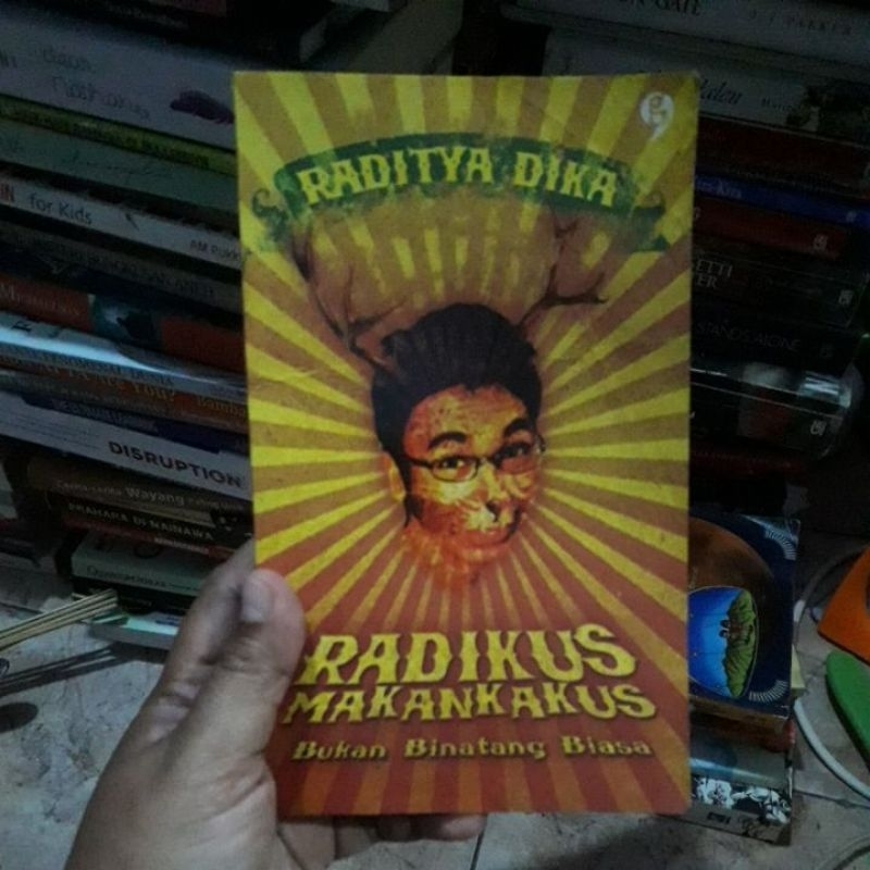 Jual Novel Novel Raditya Dika Ernest Prakasa Cinta Brontosaurus