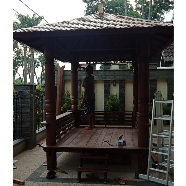 Jual Gazebo Ukuran 2x2 5 Meter Kayu Kelapa Tiang Motif Atap Sirap Kayu