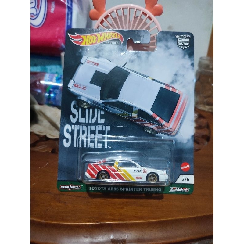 Jual Hotwheels Toyota AE86 Sprinter Trueno Slide Street Shopee Indonesia