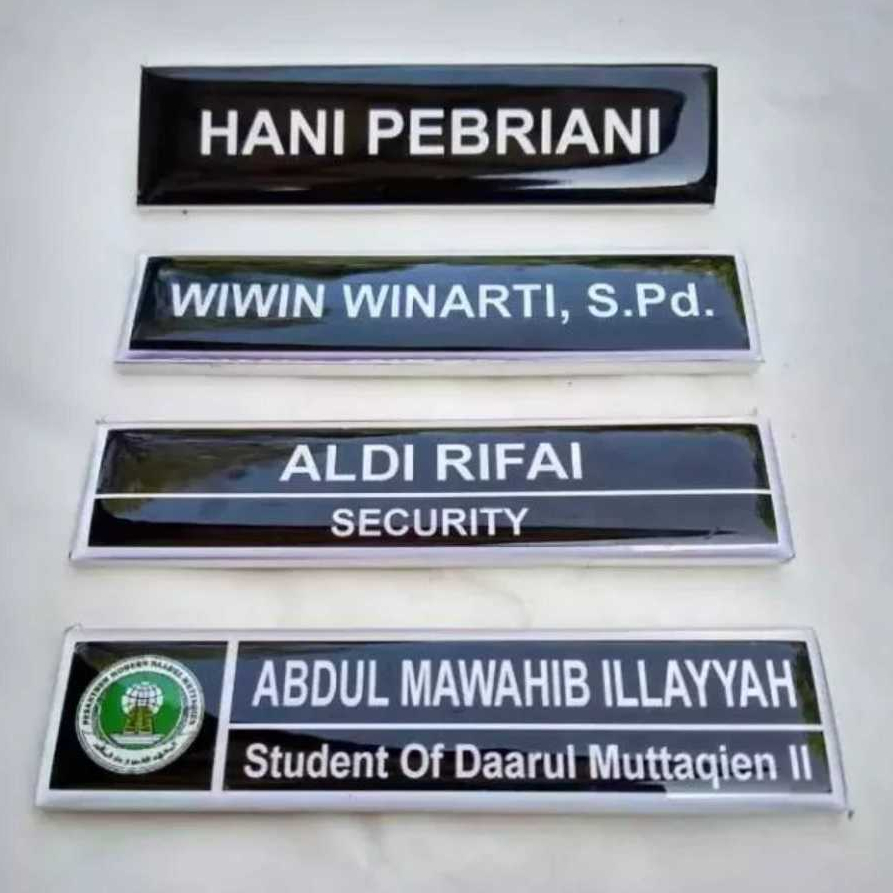 Jual Name Tag Cembung Resin Hitam Putih Papan Nama Dada Nama Dada