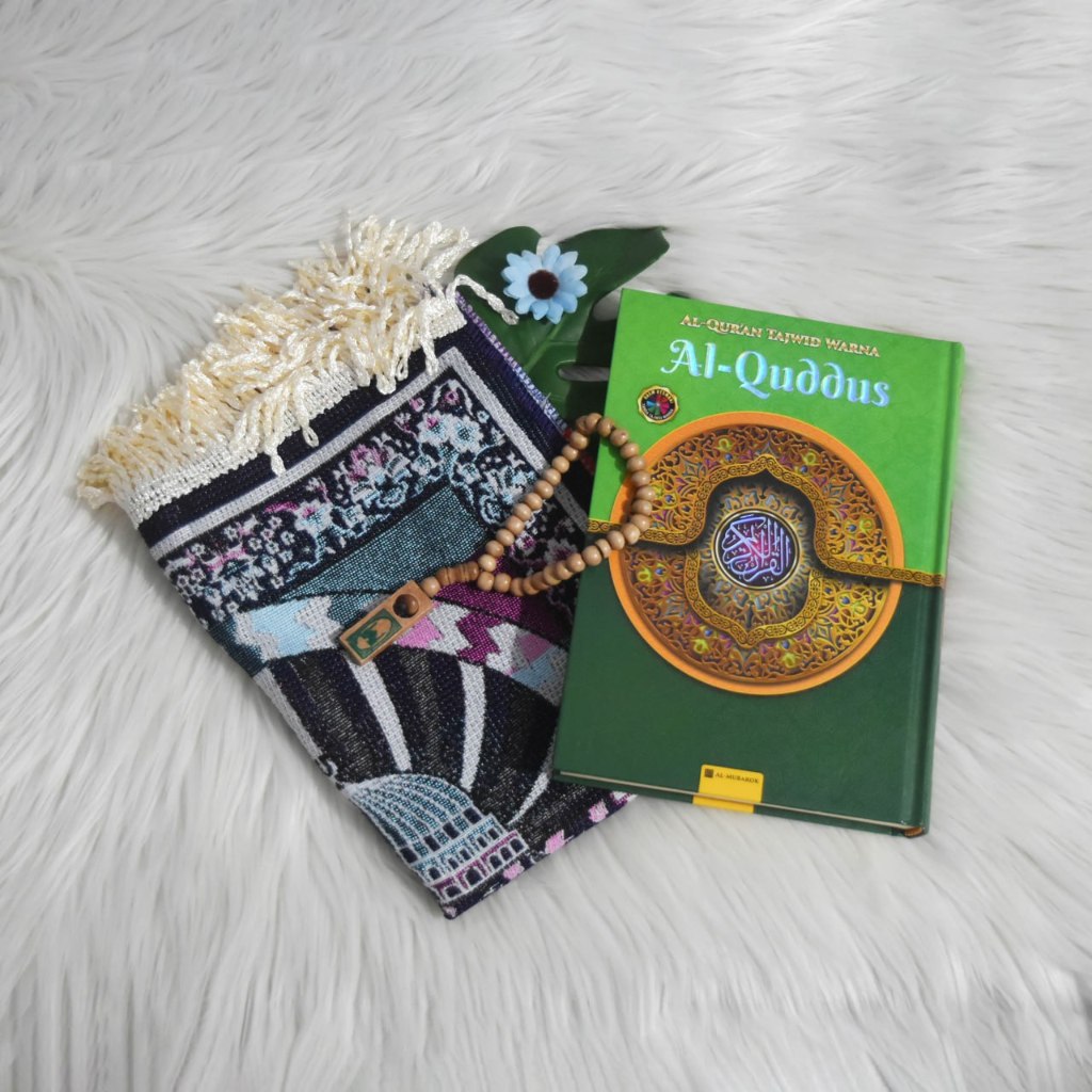 Jual Paket Hampers Quran Quddus A Hc Sajadah Quba Tasbih Kayu