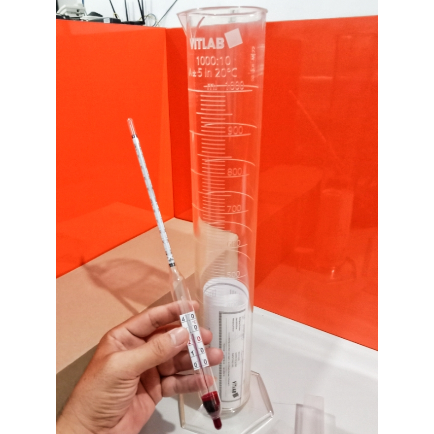 Jual Gelas Ukur 1 Liter PMP Plus Hydrothermo Hydrometer With