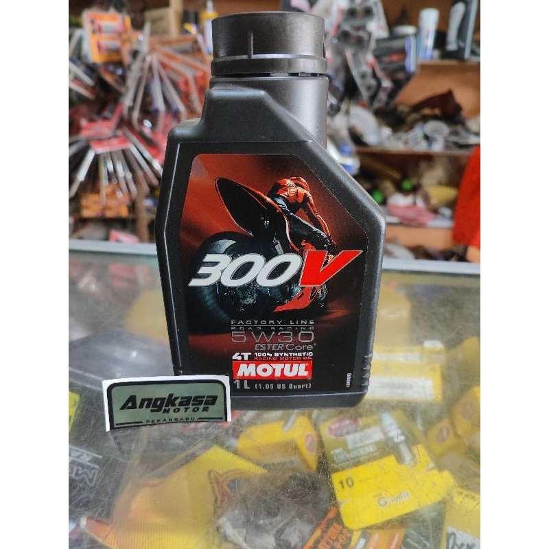 Jual Oli Mesin Motul V Ester Core Sae W Full Synthetic Liter